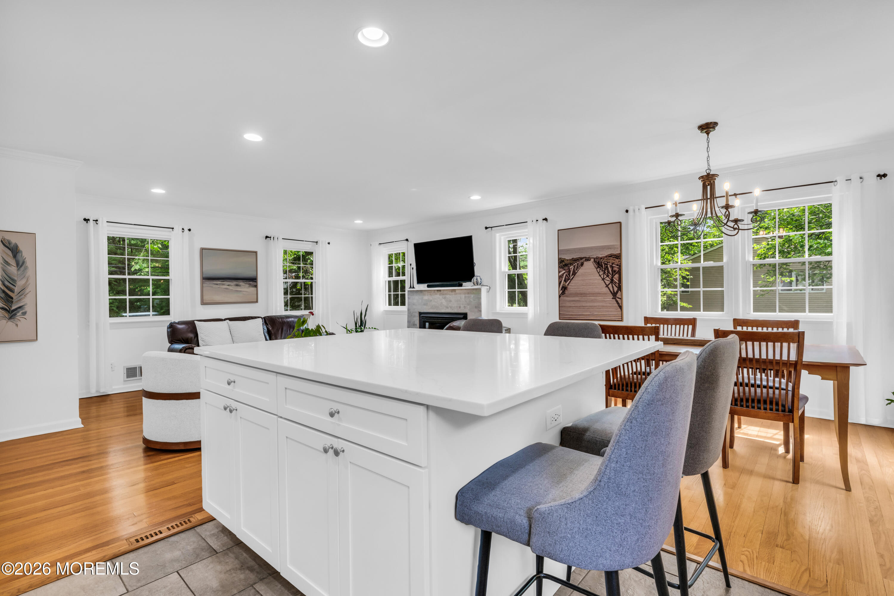 840 Nutswamp Road Red Bank, NJ 07701 - Photo 13 of 54 photos_high_resolution_HOMMATI456