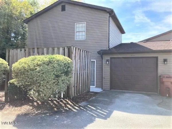 $192,500 | 504 D Pilgrim Court, Unit D, Johnson City, TN 37601