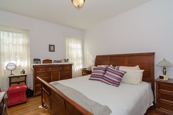 32 Kilsyth Road, Unit 2 Brookline, MA 02445 - Photo 12 of 17 Gallery Image 12