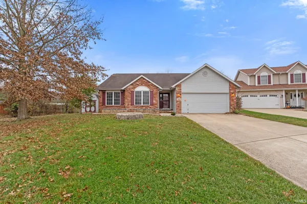 $399,000 | 1063 South Colchester Court, Bloomington, IN 47401