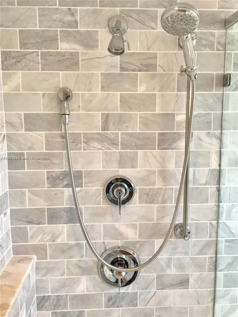 $4,500 | 618 Euclid Avenue, Unit 404, Miami Beach, FL 33139