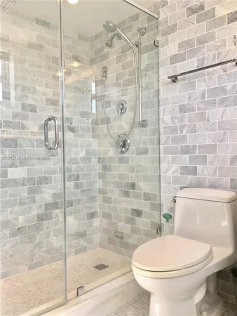 $4,500 | 618 Euclid Avenue, Unit 404, Miami Beach, FL 33139