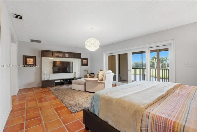 $639,900 | 400 Northwest 127th Avenue, Unit 13 & 14, Plantation, FL 33325