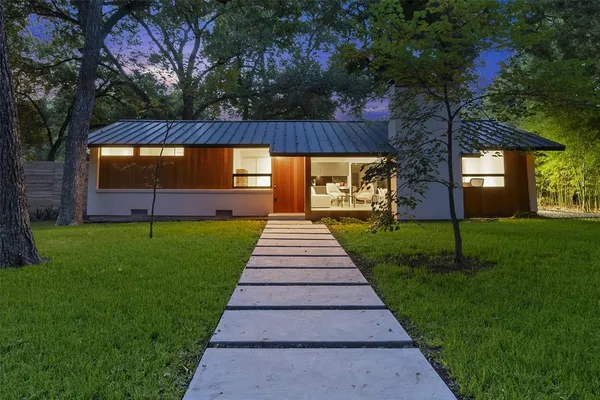 $5,000 | 8571 Eustis Avenue, Dallas, TX 75218