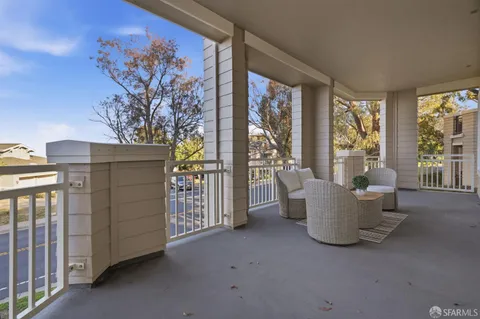 $1,338,000 | 153 Golden Eagle Lane, Brisbane, CA 94005