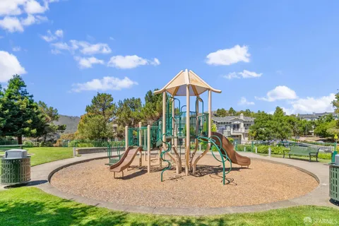 $1,338,000 | 153 Golden Eagle Lane, Brisbane, CA 94005