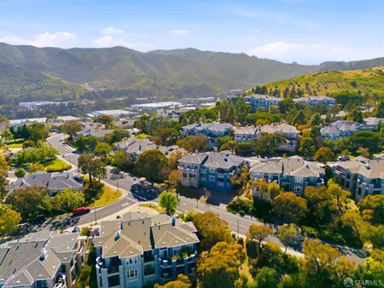 $1,338,000 | 153 Golden Eagle Lane, Brisbane, CA 94005