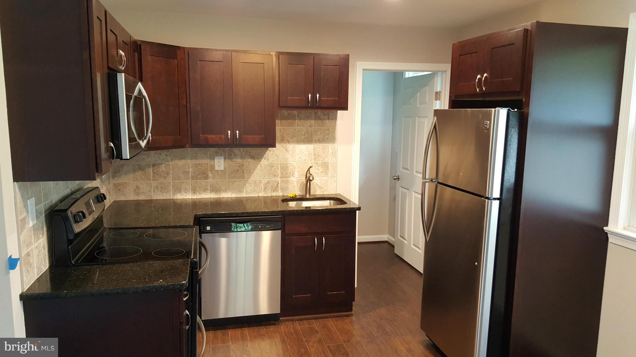 13816 Tower Road Brandywine, MD 20613 - Photo 7 of 24 Kitchen