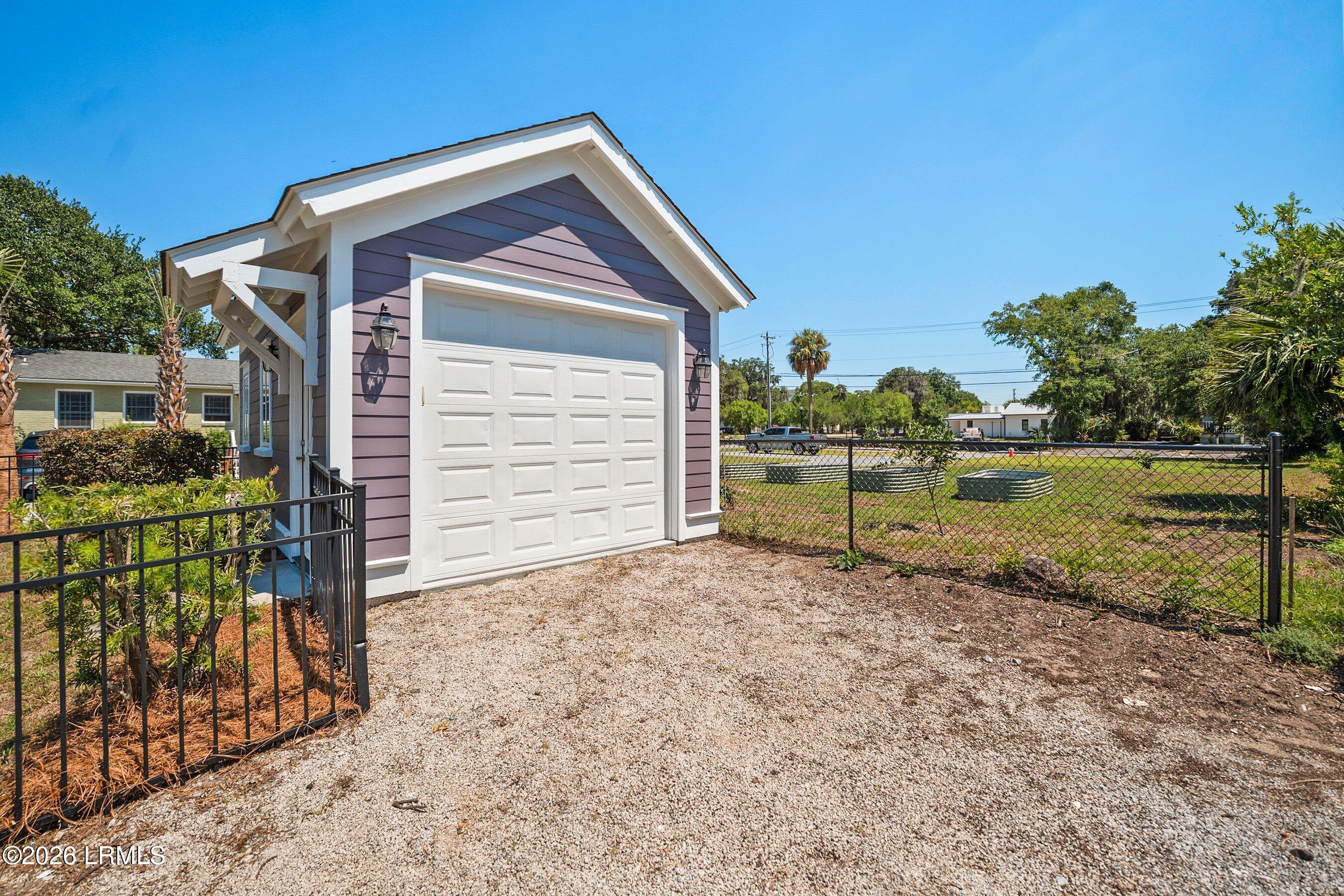 1604 Prince Street Beaufort, SC 29902 - Photo 45 of 58 DSC09535-248.jpg-SMALL