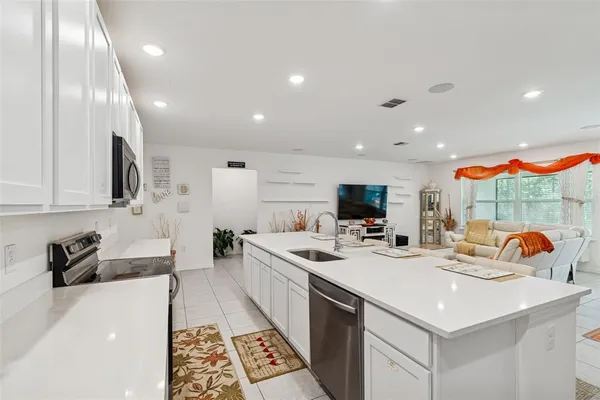 $450,000 | 16301 Greenback Road, Weeki Wachee, FL 34614