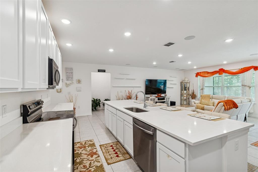 16301 Greenback Road Weeki Wachee, FL 34614 - Photo 28 of 42