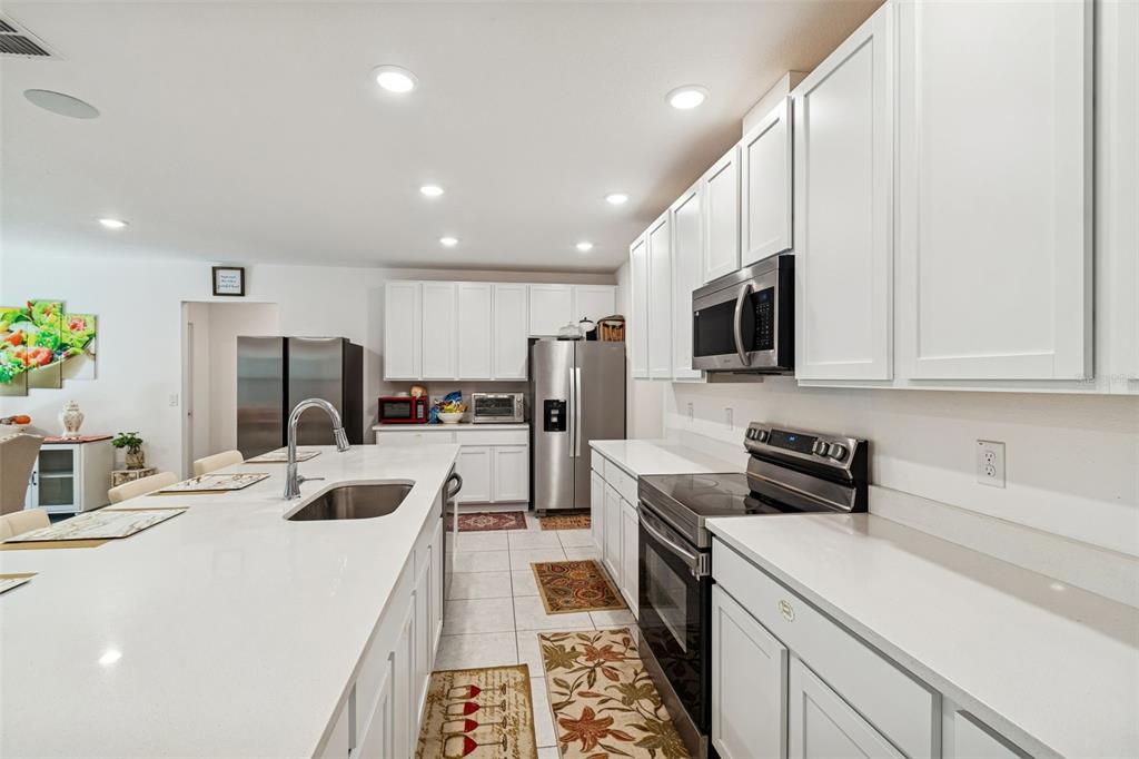 16301 Greenback Road Weeki Wachee, FL 34614 - Photo 3 of 42