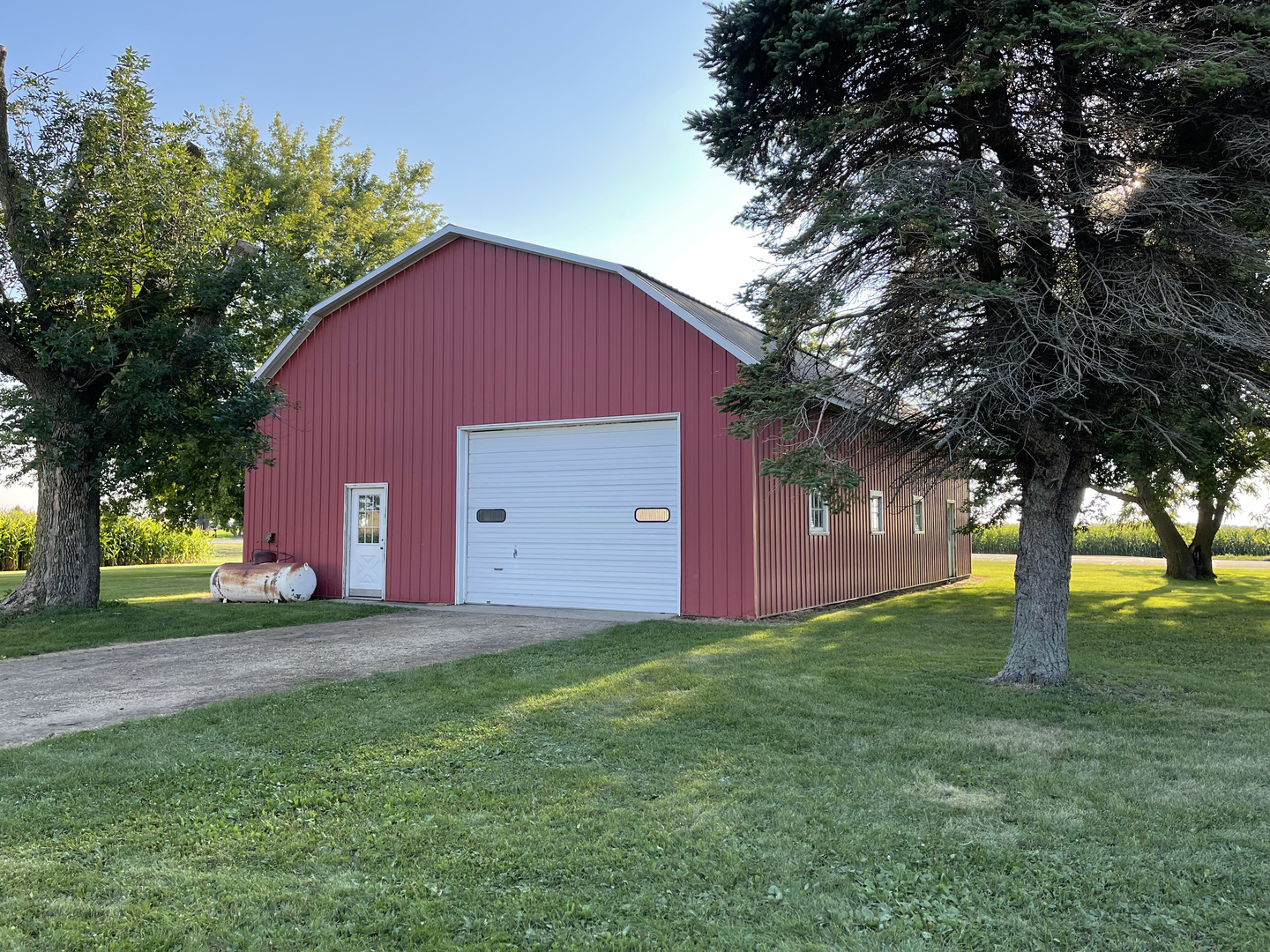 588 Inlet Road Sublette, IL 61367 - Photo 3 of 13