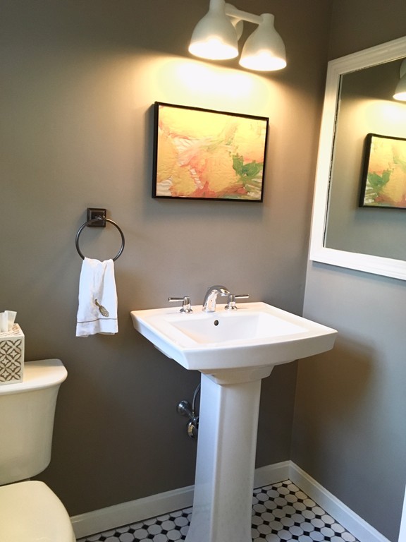 14 Stoney Brook Road Sherborn, MA 01770 - Photo 9 of 28 Gallery Image 9