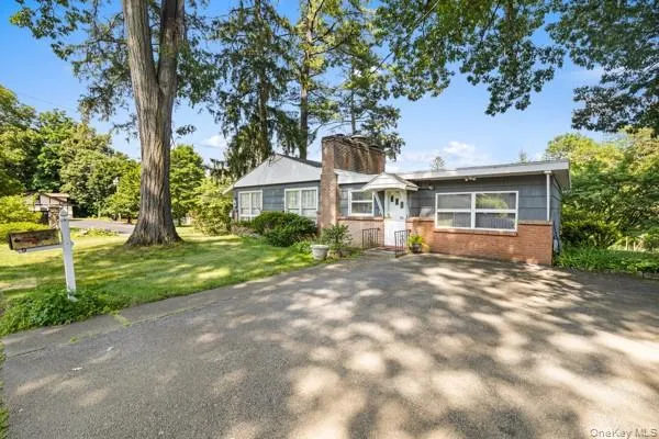 $430,000 | 9 Beech Street, Balmville, NY 12550