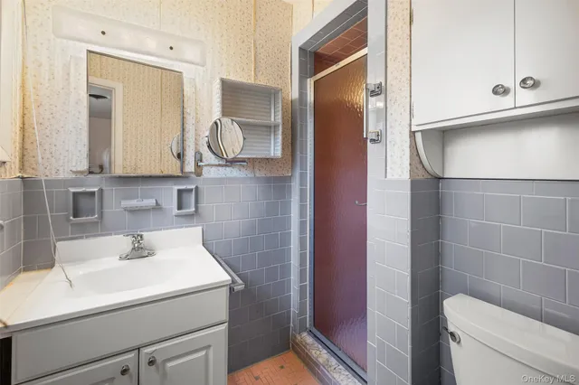 $430,000 | 9 Beech Street, Balmville, NY 12550