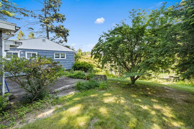 $430,000 | 9 Beech Street, Balmville, NY 12550