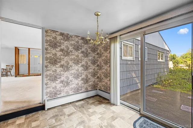 $430,000 | 9 Beech Street, Balmville, NY 12550