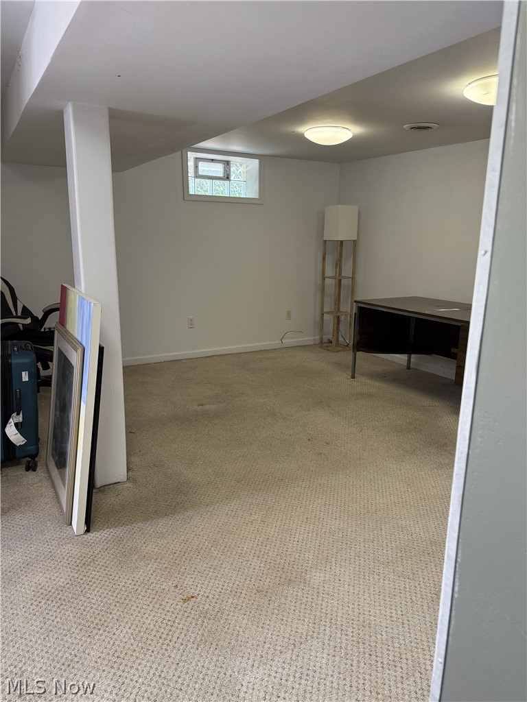 880 East Caston Road Uniontown, OH 44685 - Photo 21 of 34