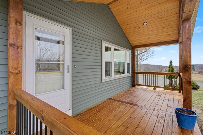 120 Mudtown Road Wantage, NJ 07461 - Photo 9 of 47