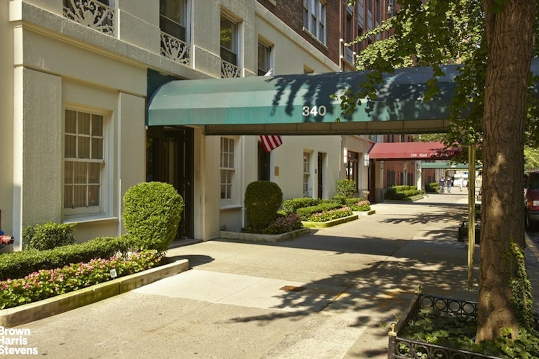 340 East 72nd Street, Unit 2N Manhattan, NY 10021 - Photo 13 of 14