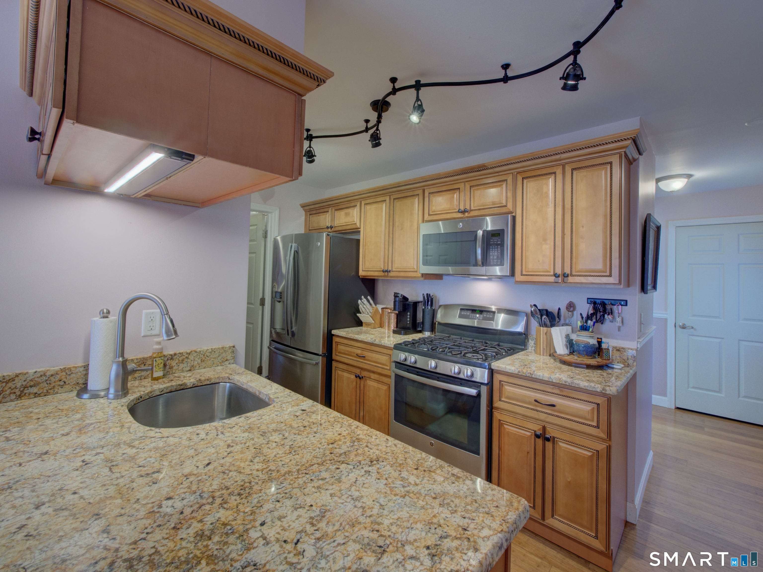 592 Ference Road Ashford, CT 06278 - Photo 18 of 33 Kitchen