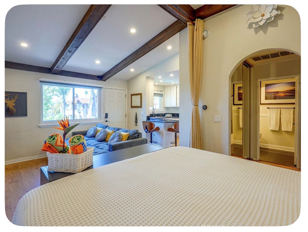 34 Rosa, Unit 3 Rancho Santa Margarita, CA 92688 - Photo 9 of 28 Gallery Image 9