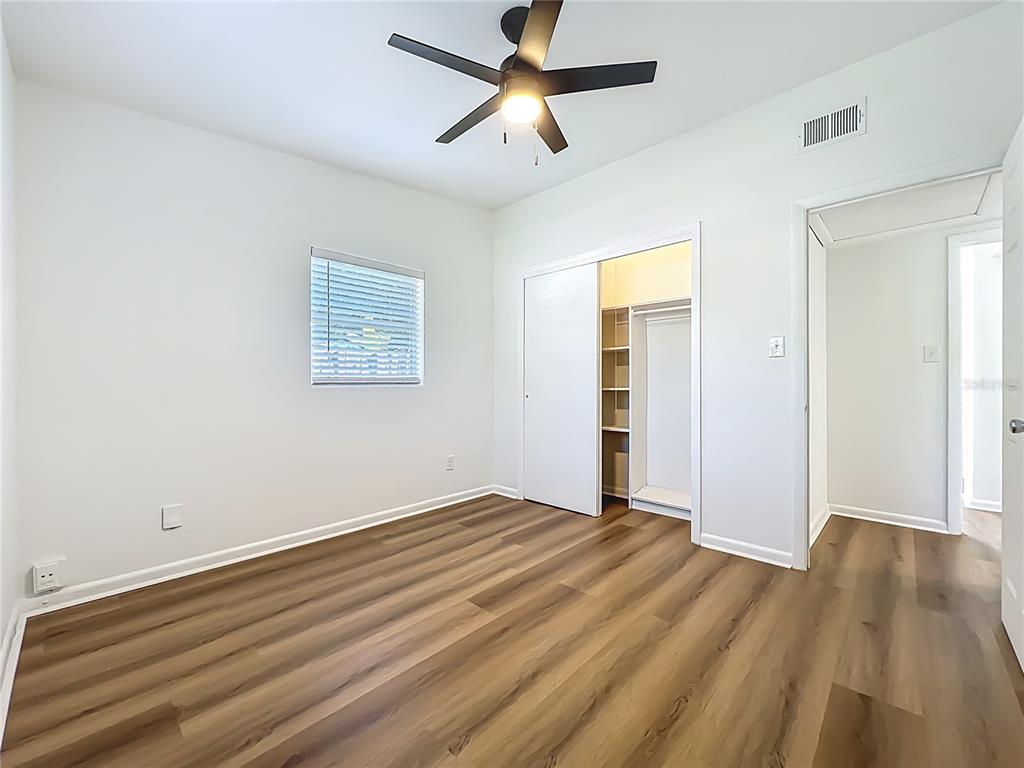 2001 Conway Gardens Road Orlando, FL 32812 - Photo 6 of 11