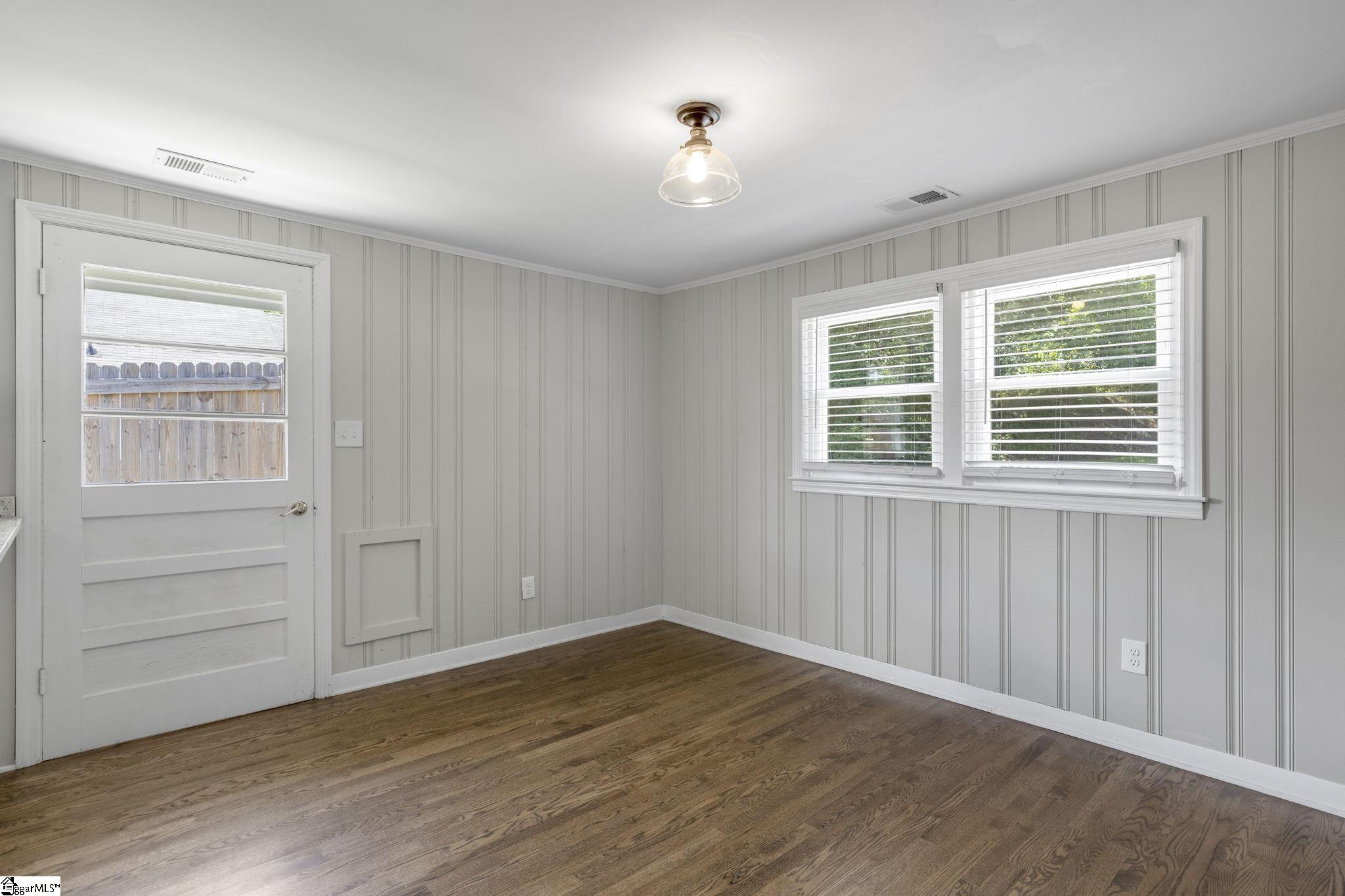 508 Johnson Street Pickens, SC 29671 - Photo 16 of 36