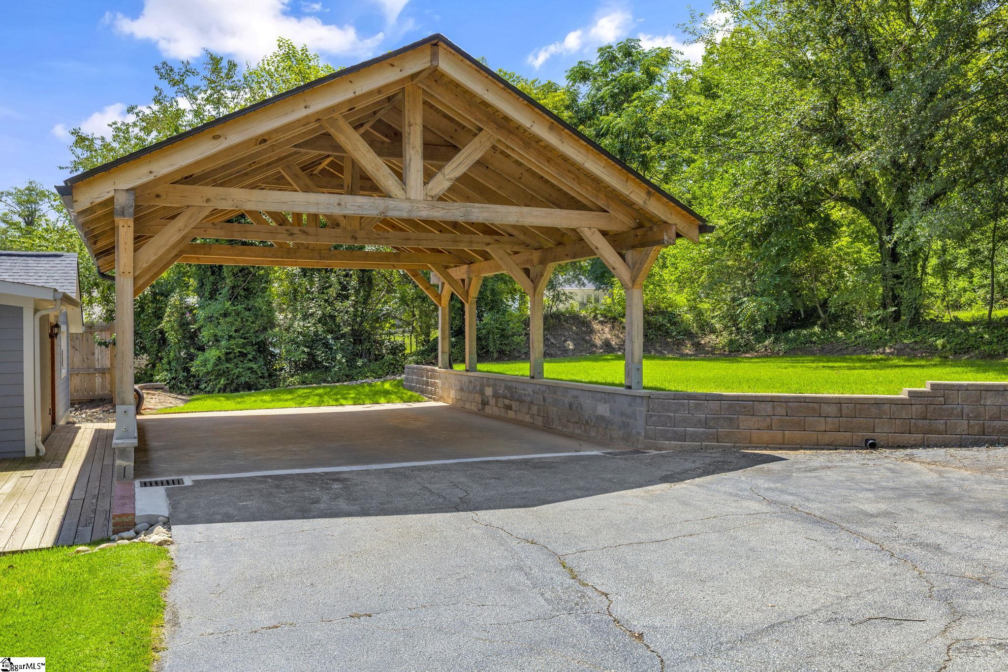 508 Johnson Street Pickens, SC 29671 - Photo 3 of 36