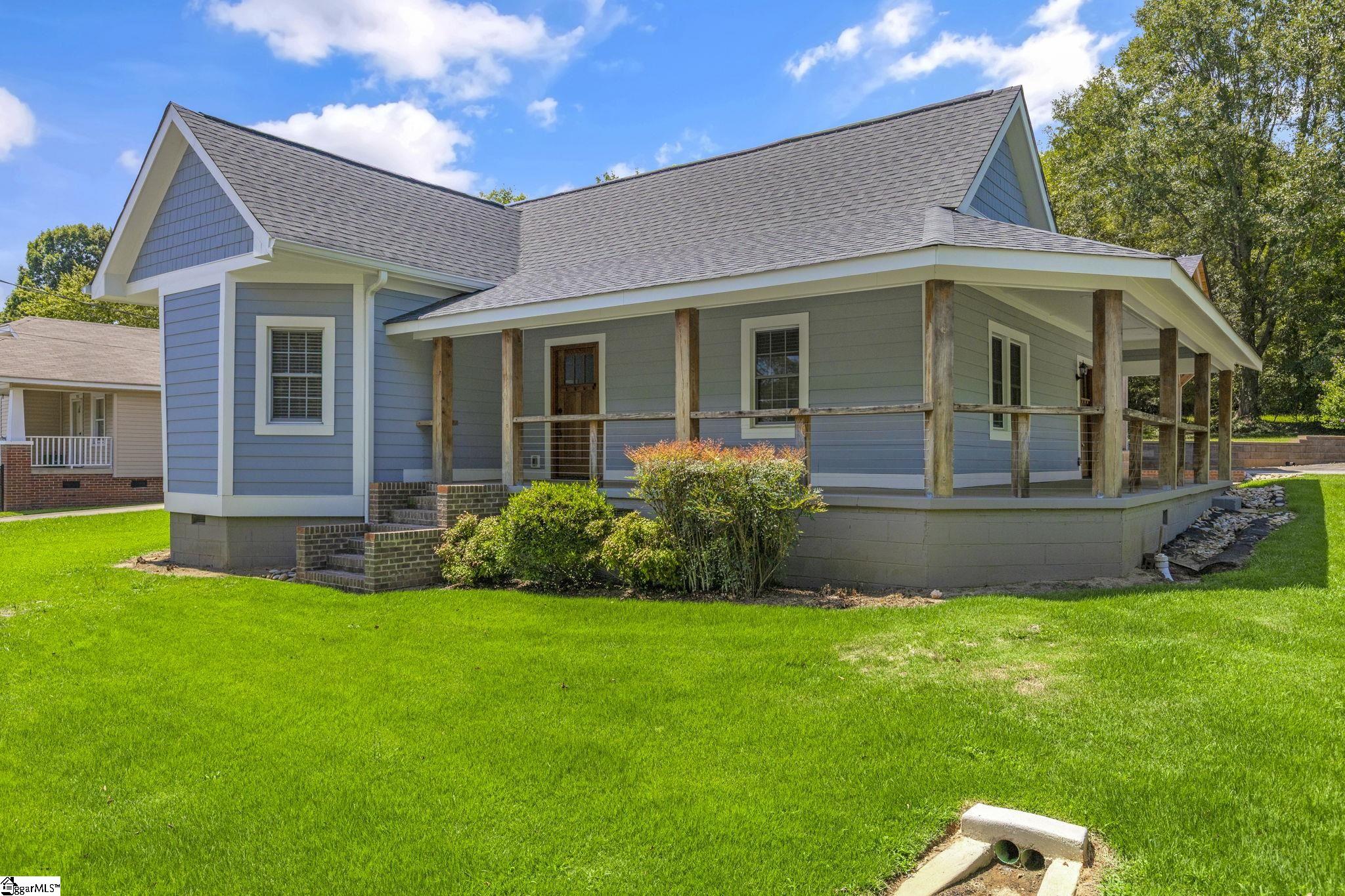 508 Johnson Street Pickens, SC 29671 - Photo 4 of 36