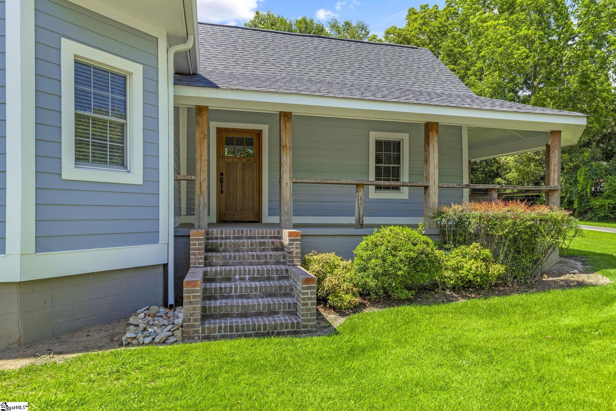 508 Johnson Street Pickens, SC 29671 - Photo 7 of 36