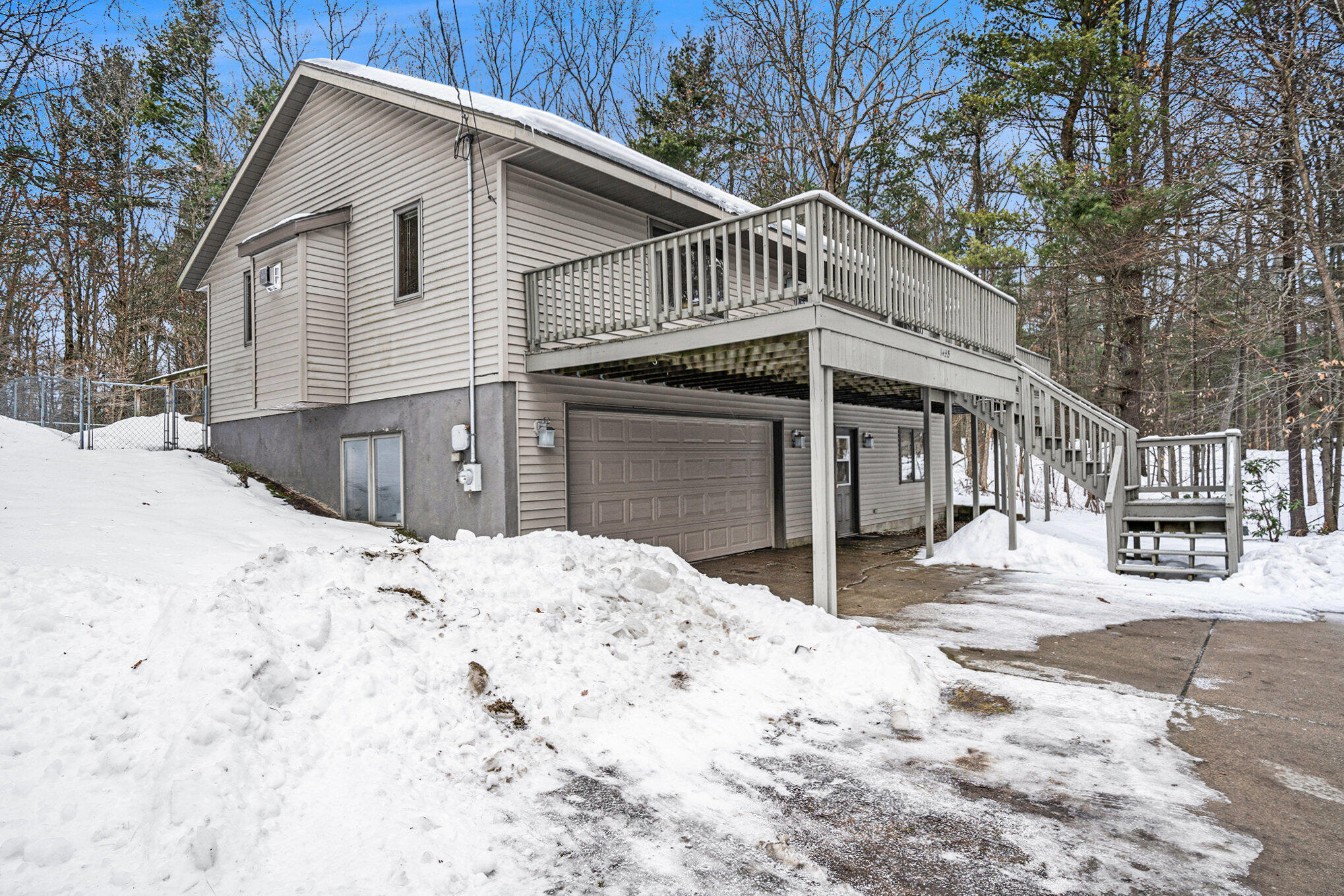 1453 North Peterson Road Muskegon, MI 49445 - Photo 3 of 28 002_dsc01879_540