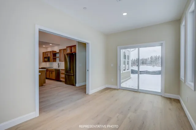 $750,000 | 93 Whispering Pines Place, Unit 12, Center Conway, NH 03813