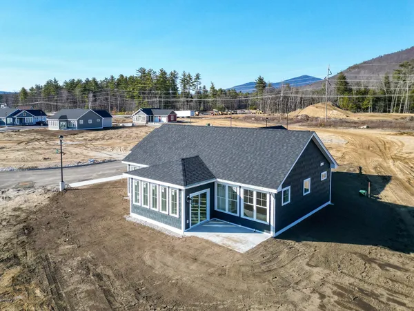 $750,000 | 93 Whispering Pines Place, Unit 12, Center Conway, NH 03813