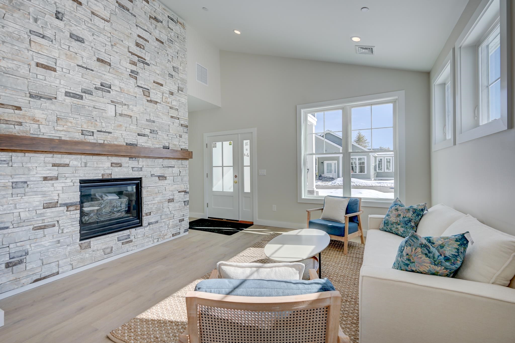 93 Whispering Pines Place, Unit 12 Center Conway, NH 03813 - Photo 7 of 40