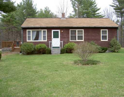 27 Pond Road Raymond, ME 04071 - Photo 1 of 9 Exterior Front.