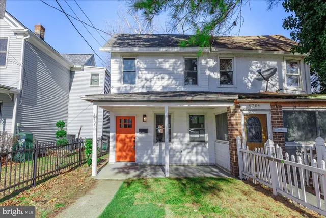 $3,000 | 4702 Meade Street Northeast, Washington, DC 20019