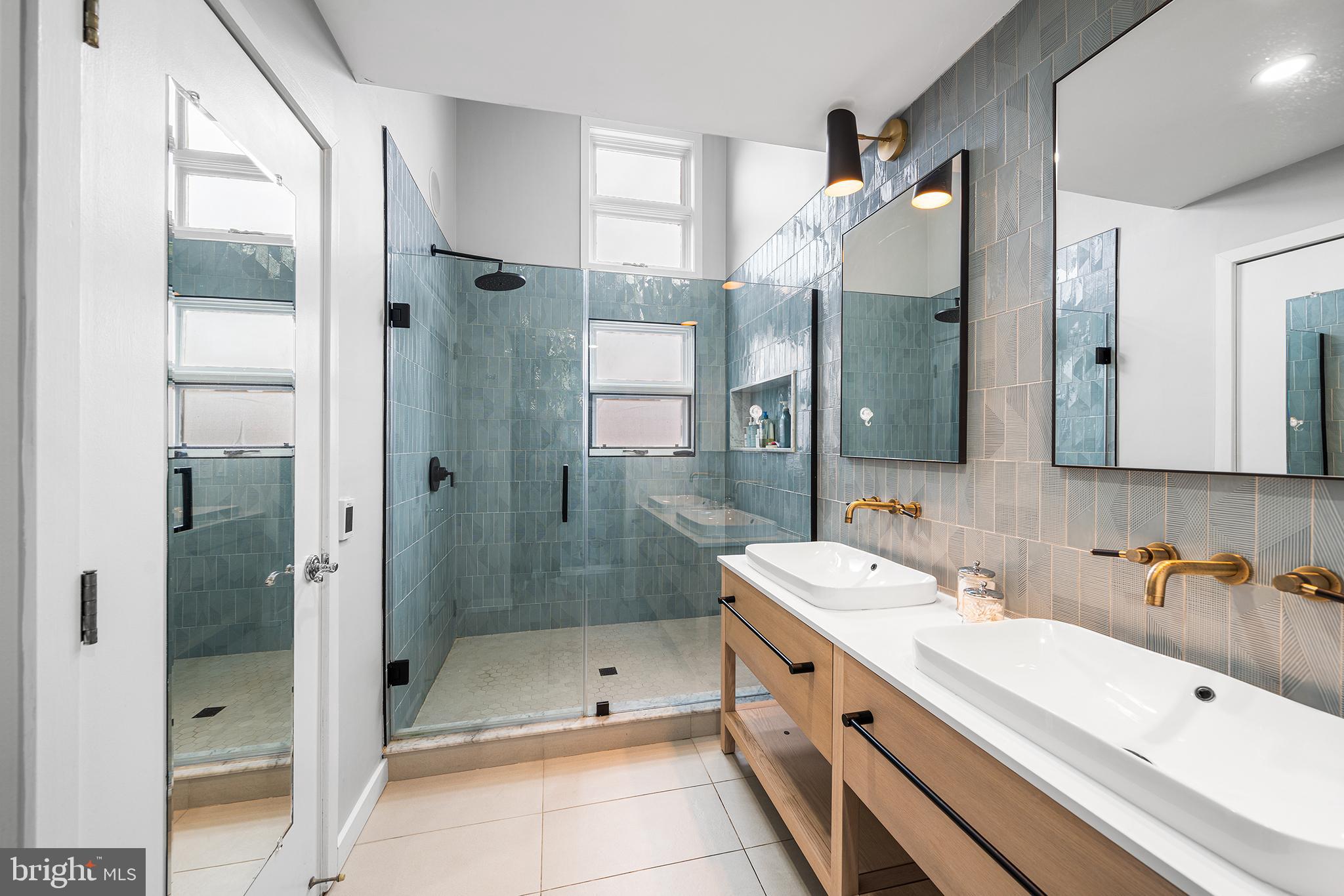 114 Bainbridge Street Philadelphia, PA 19147 - Photo 30 of 52