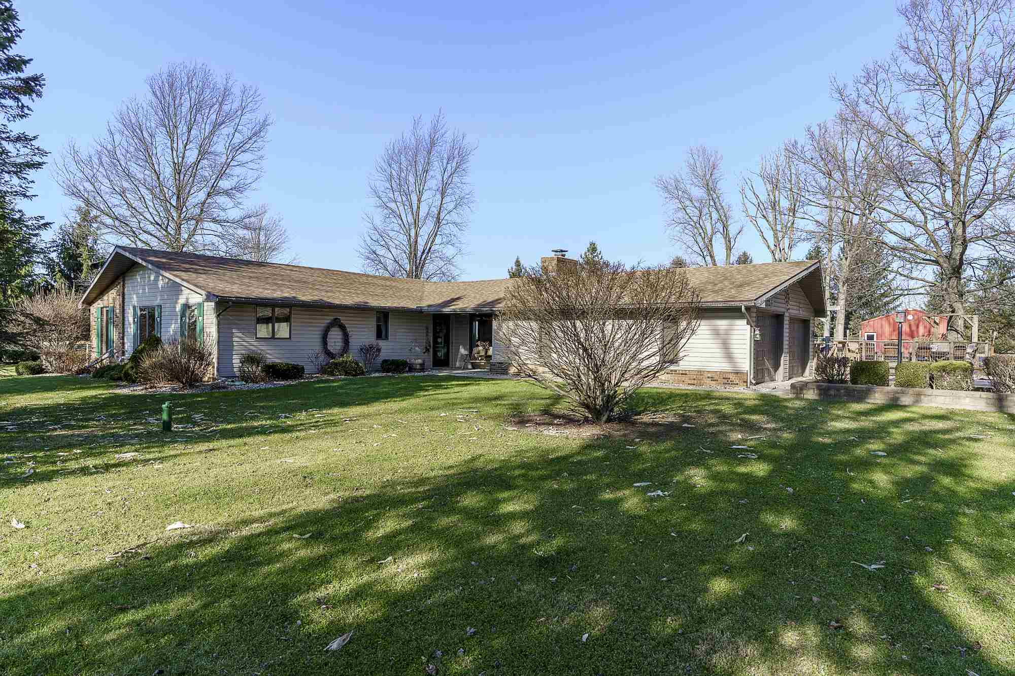 4518 West Division Road Huntington, IN 46750 - Photo 1 of 36 Gallery Image 1