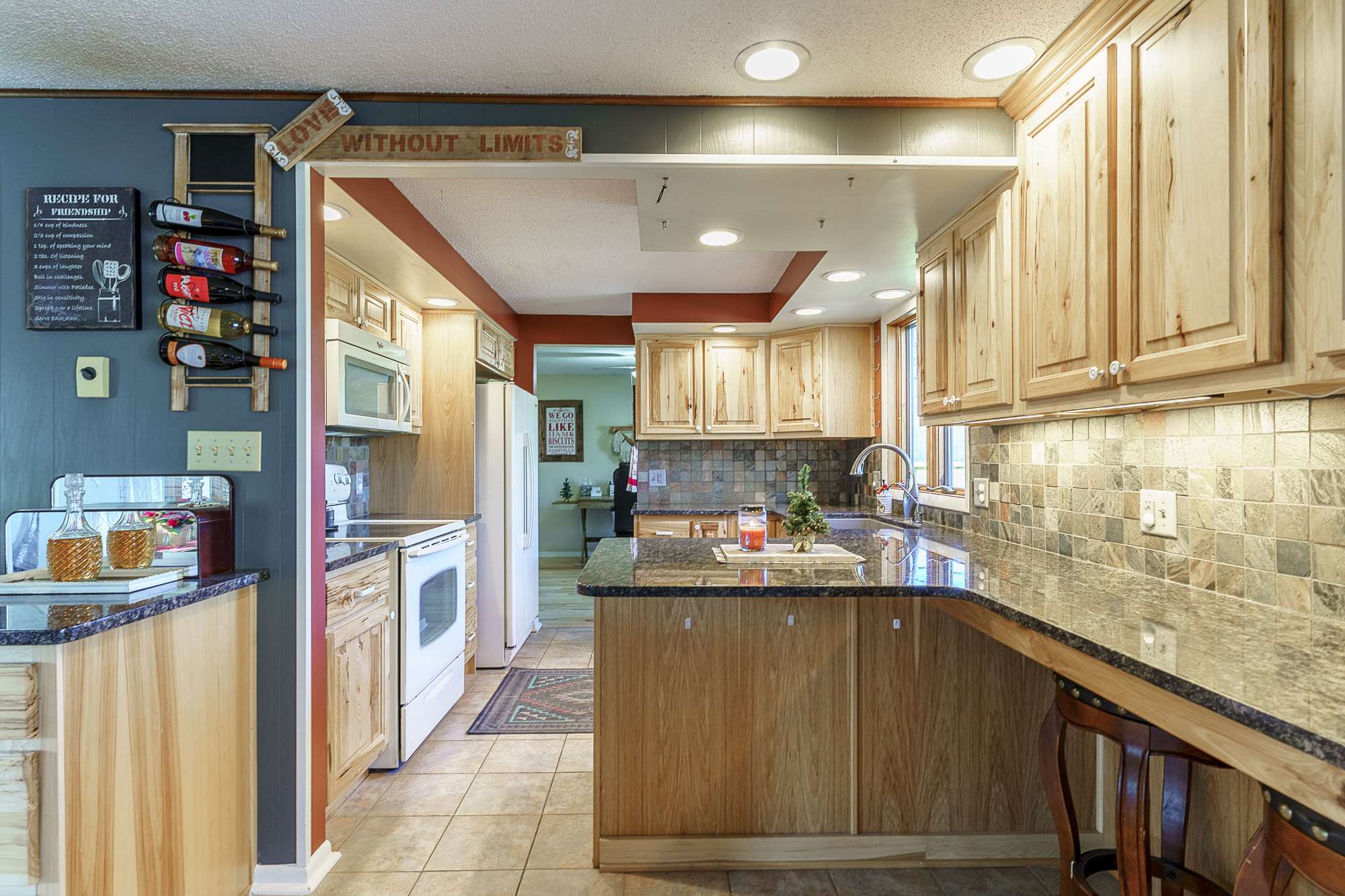 4518 West Division Road Huntington, IN 46750 - Photo 9 of 36 Gallery Image 9