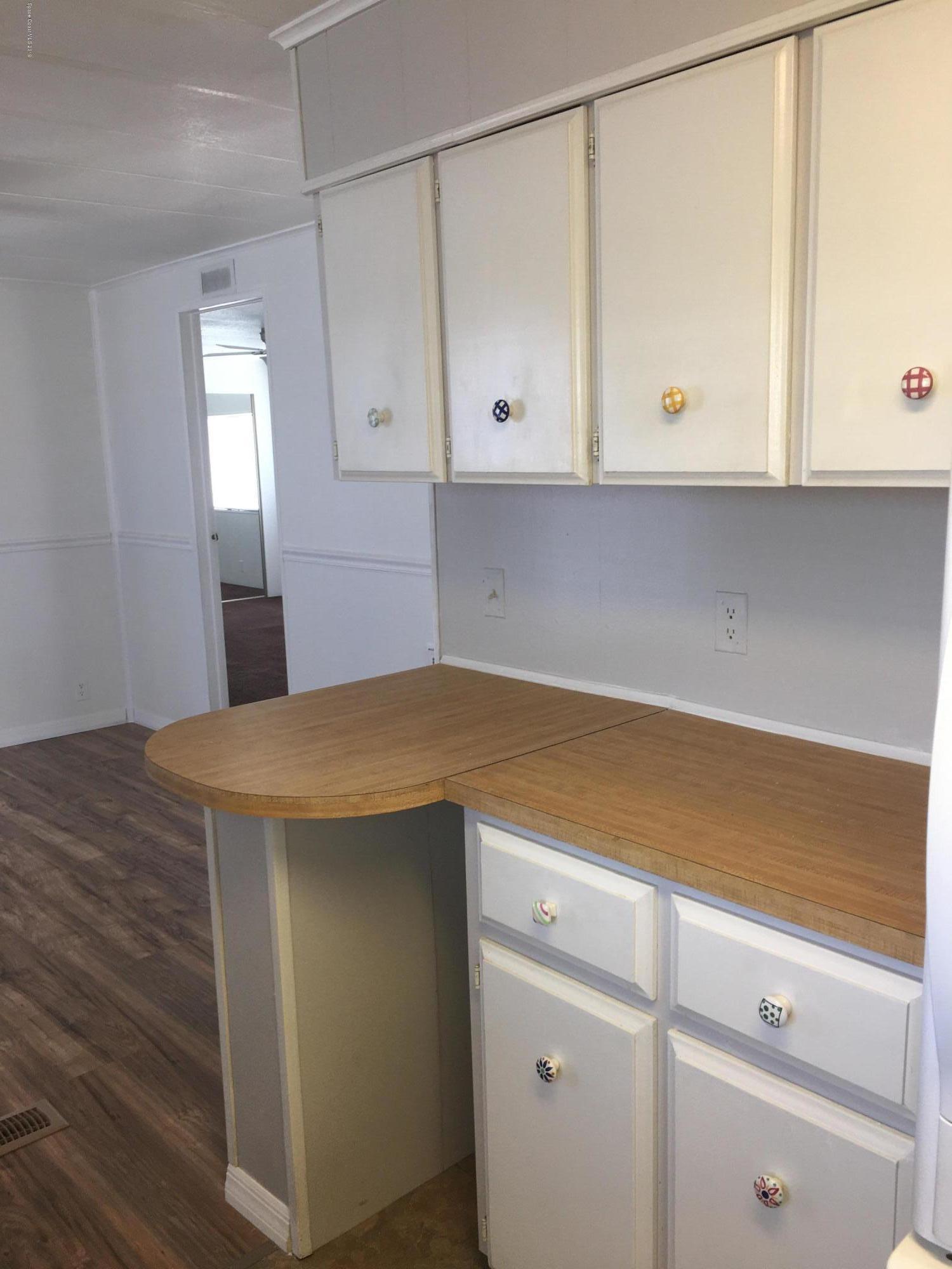2510 Amberly Road Northeast Palm Bay, FL 32905 - Photo 4 of 20 Kitchen