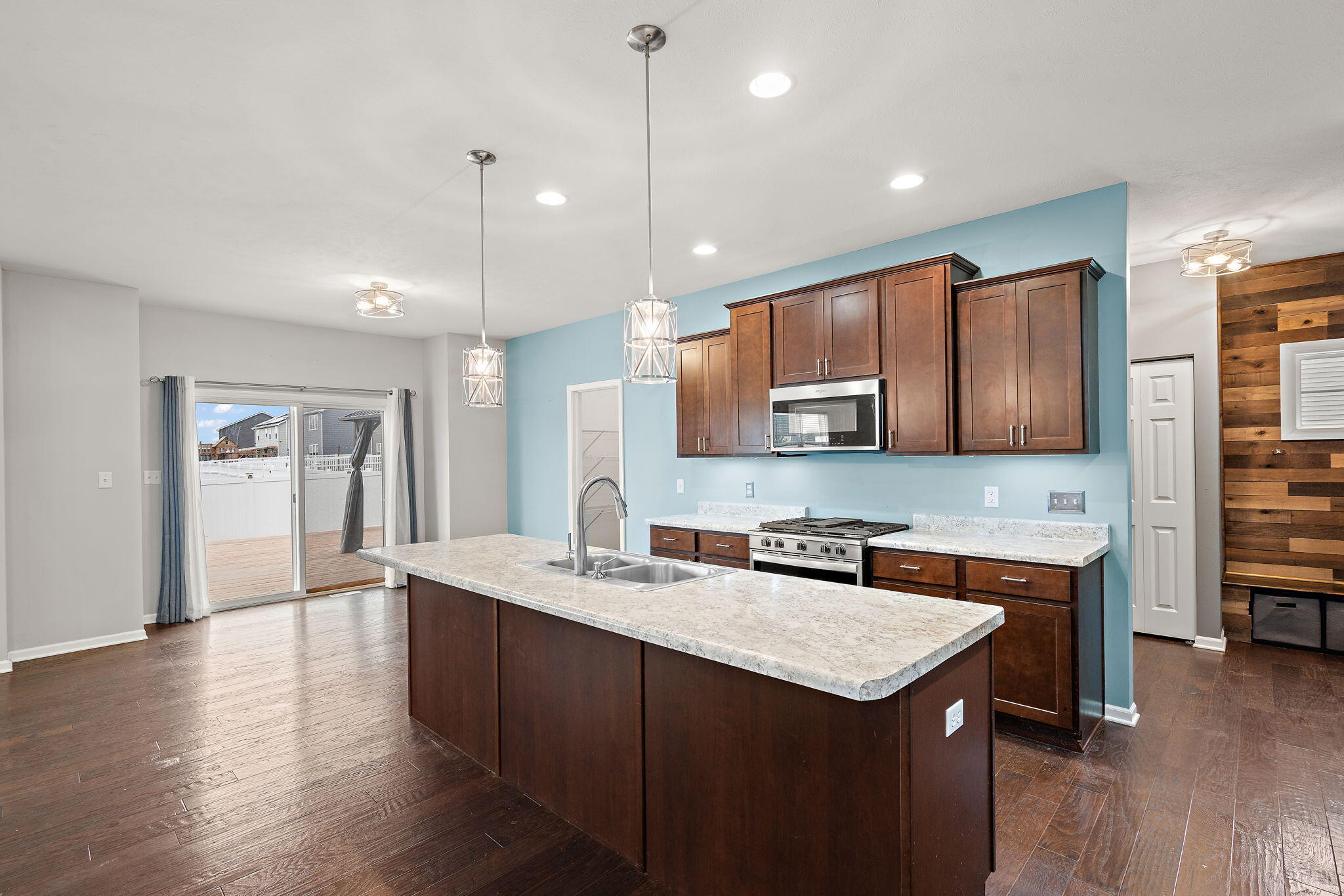 727 East 118th Avenue Crown Point, IN 46307 - Photo 17 of 59 2048x1365