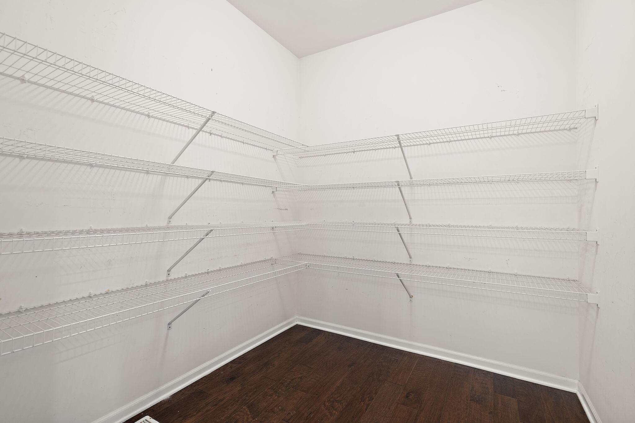 727 East 118th Avenue Crown Point, IN 46307 - Photo 20 of 59 2048x1365