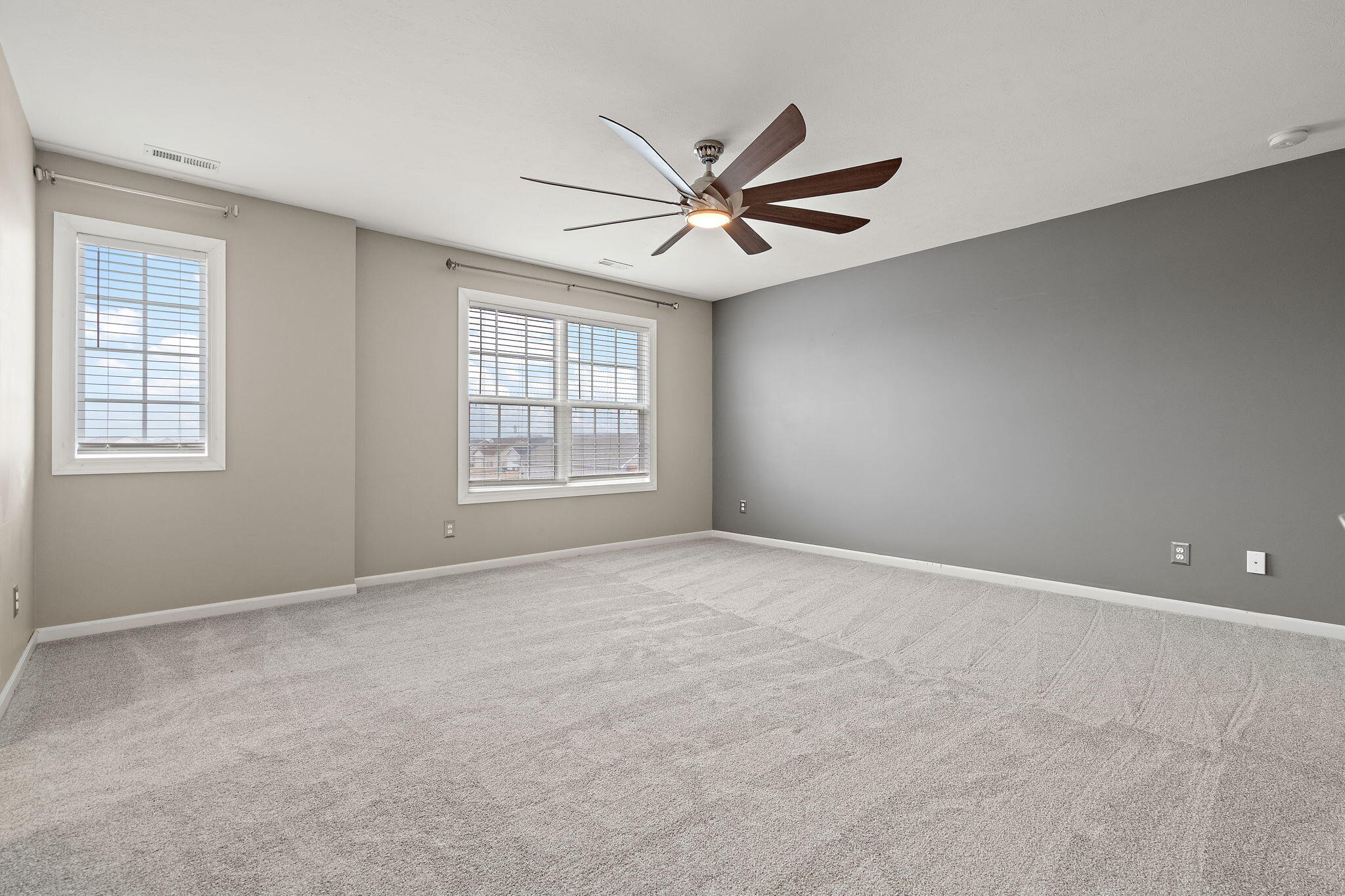 727 East 118th Avenue Crown Point, IN 46307 - Photo 27 of 59 2048x1365