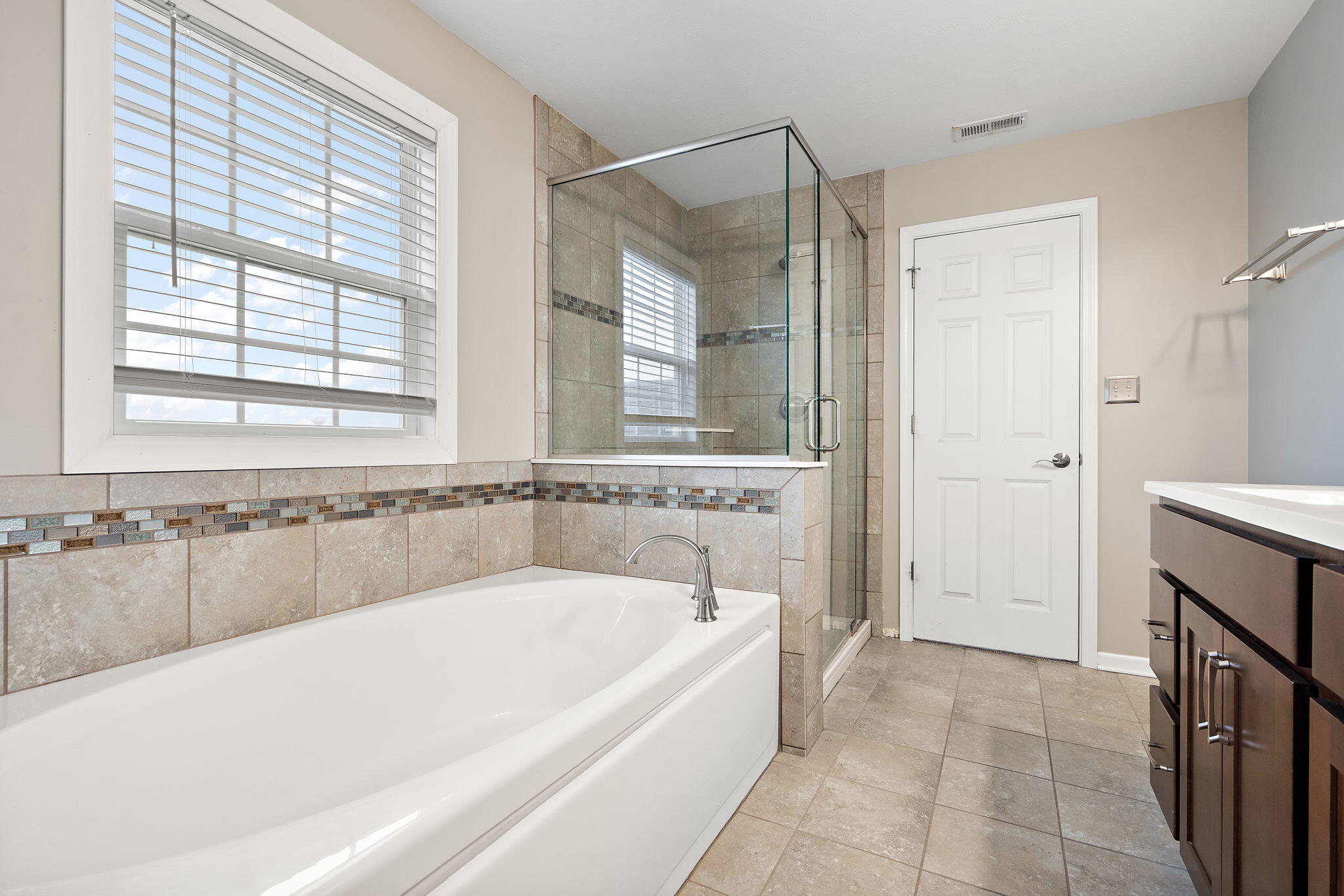 727 East 118th Avenue Crown Point, IN 46307 - Photo 30 of 59 2048x1365