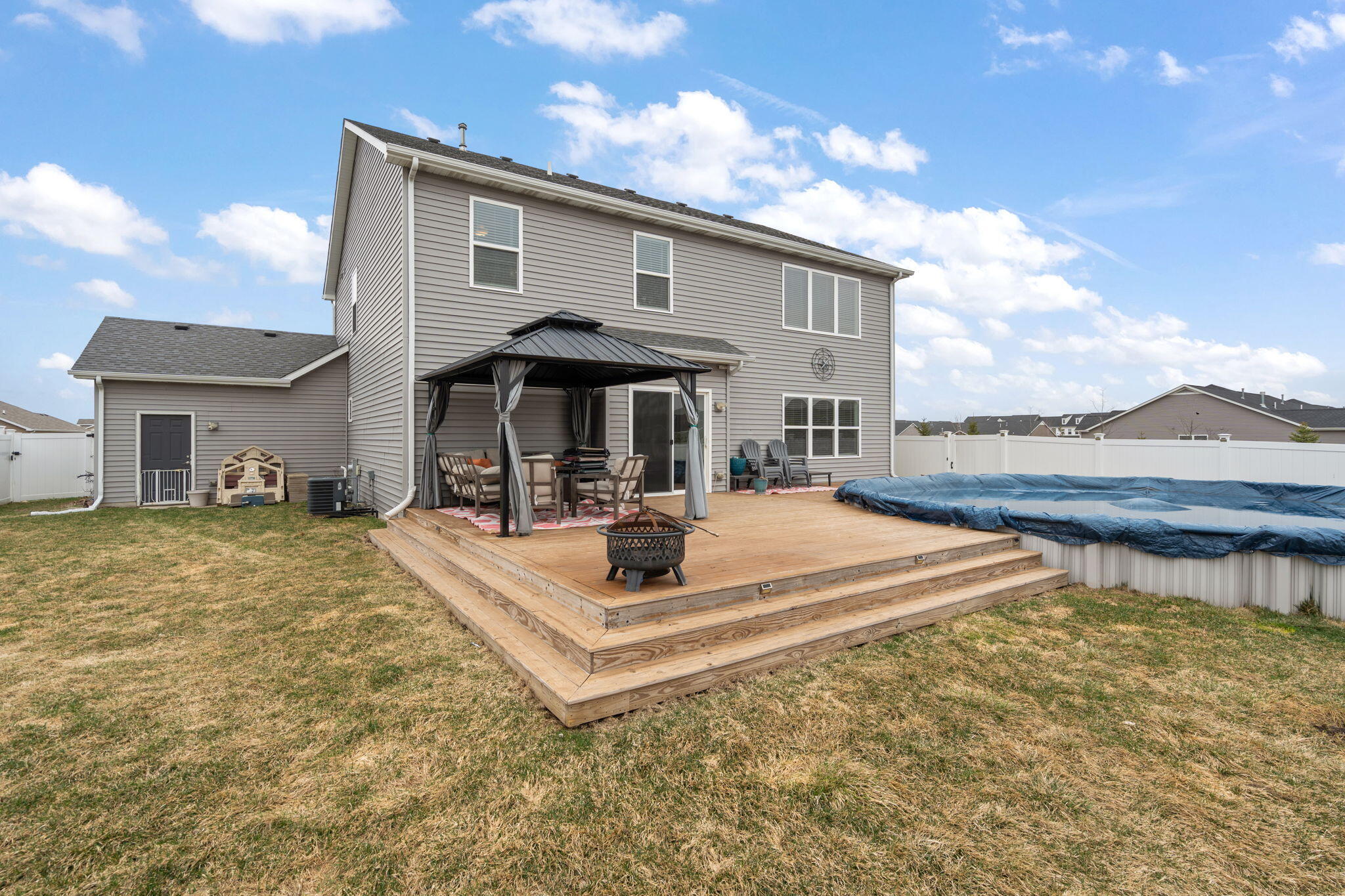 727 East 118th Avenue Crown Point, IN 46307 - Photo 45 of 59 2048x1365