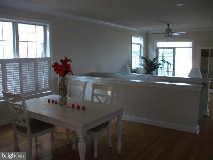 4068 Beach Road Dundalk, MD 21222 - Photo 3 of 16 Dining Area