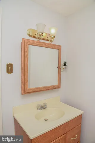 $349,000 | 3225 Kilburn Road, Philadelphia, PA 19114