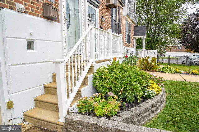 $349,000 | 3225 Kilburn Road, Philadelphia, PA 19114